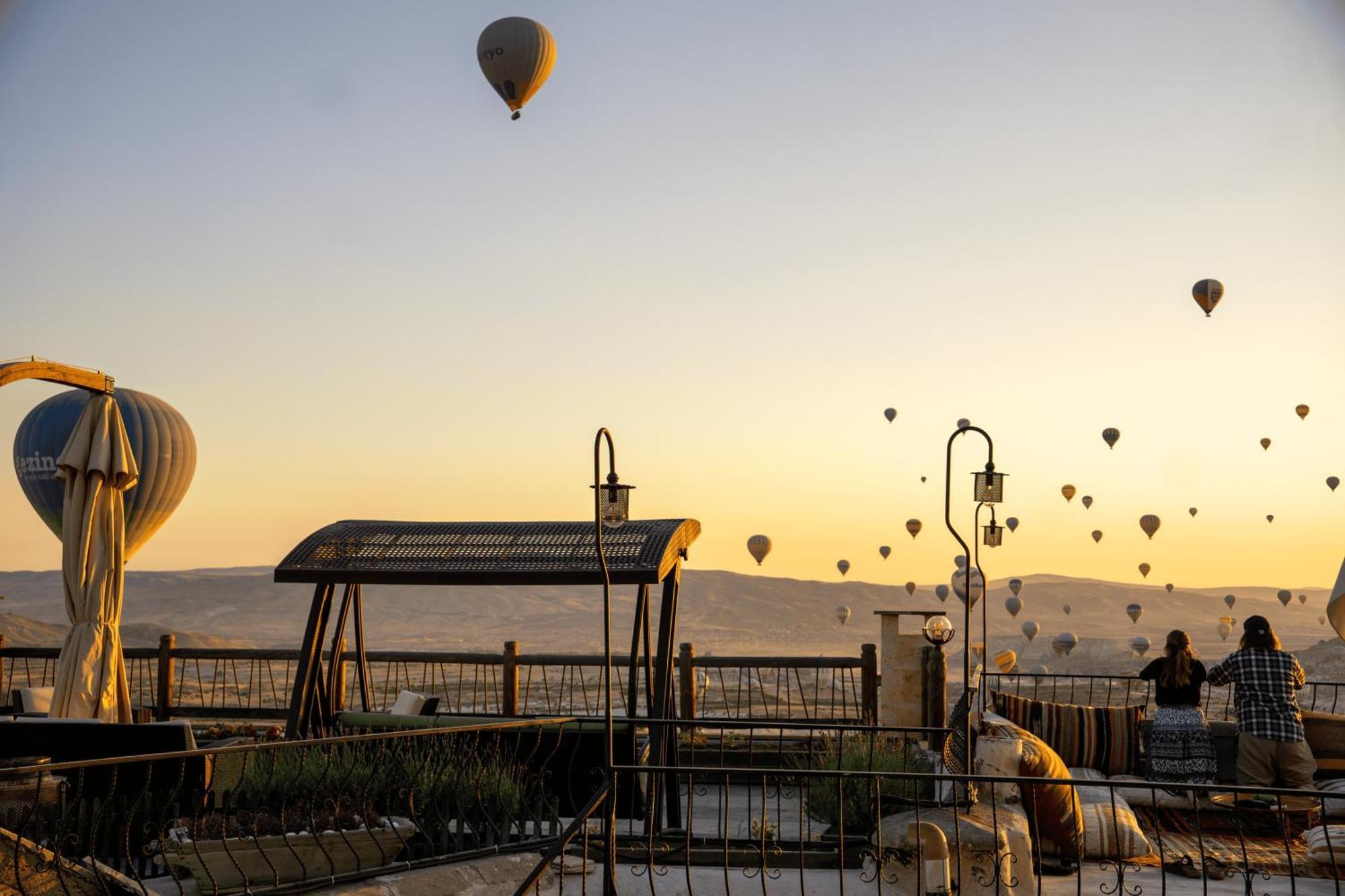 Ages In Cappadocia Hotel อุตชิซาร์ ภายนอก รูปภาพ