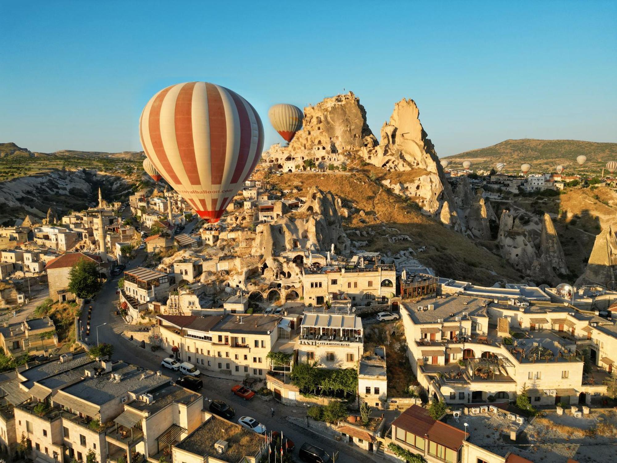 Ages In Cappadocia Hotel อุตชิซาร์ ภายนอก รูปภาพ