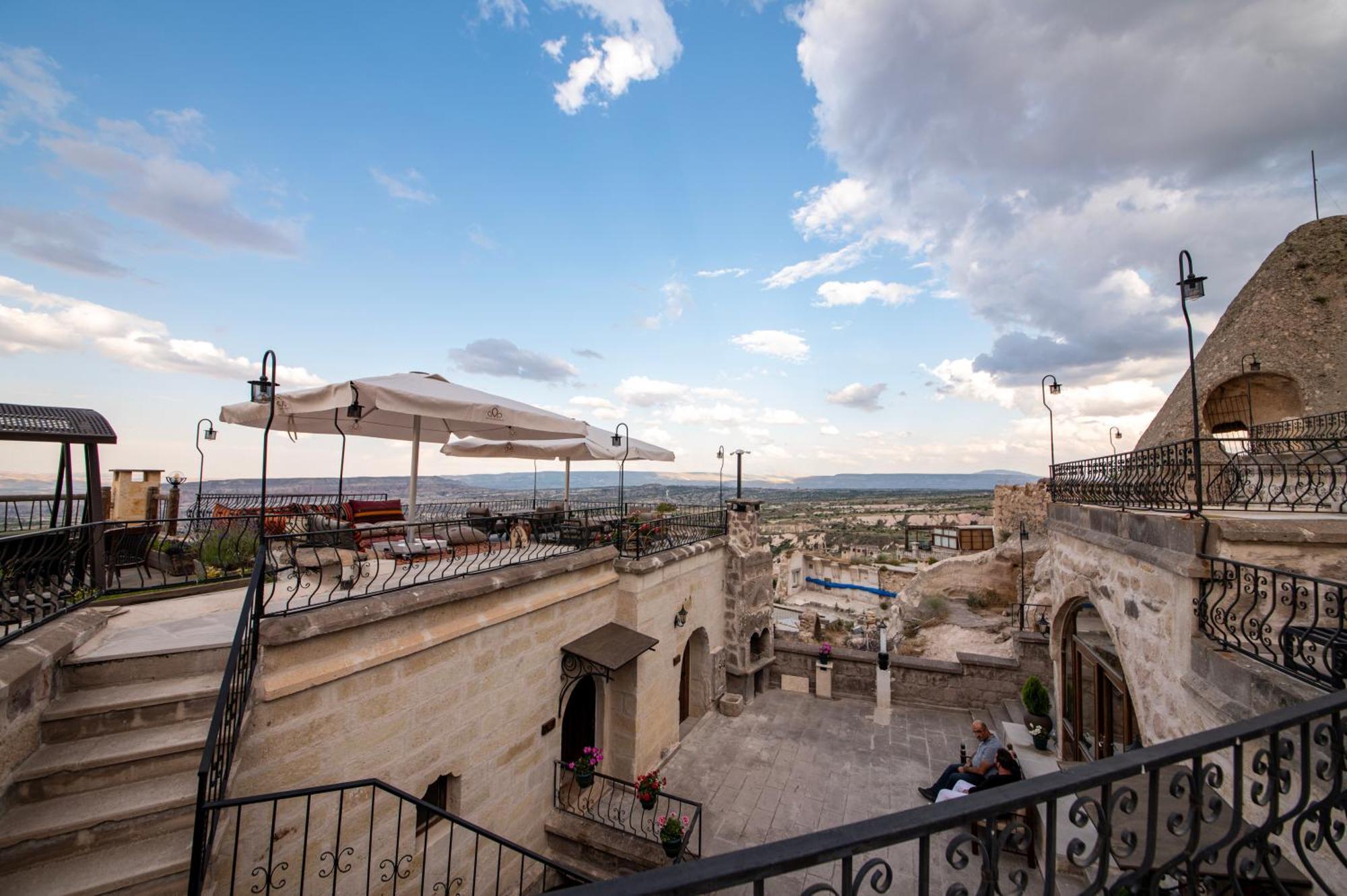 Ages In Cappadocia Hotel อุตชิซาร์ ภายนอก รูปภาพ