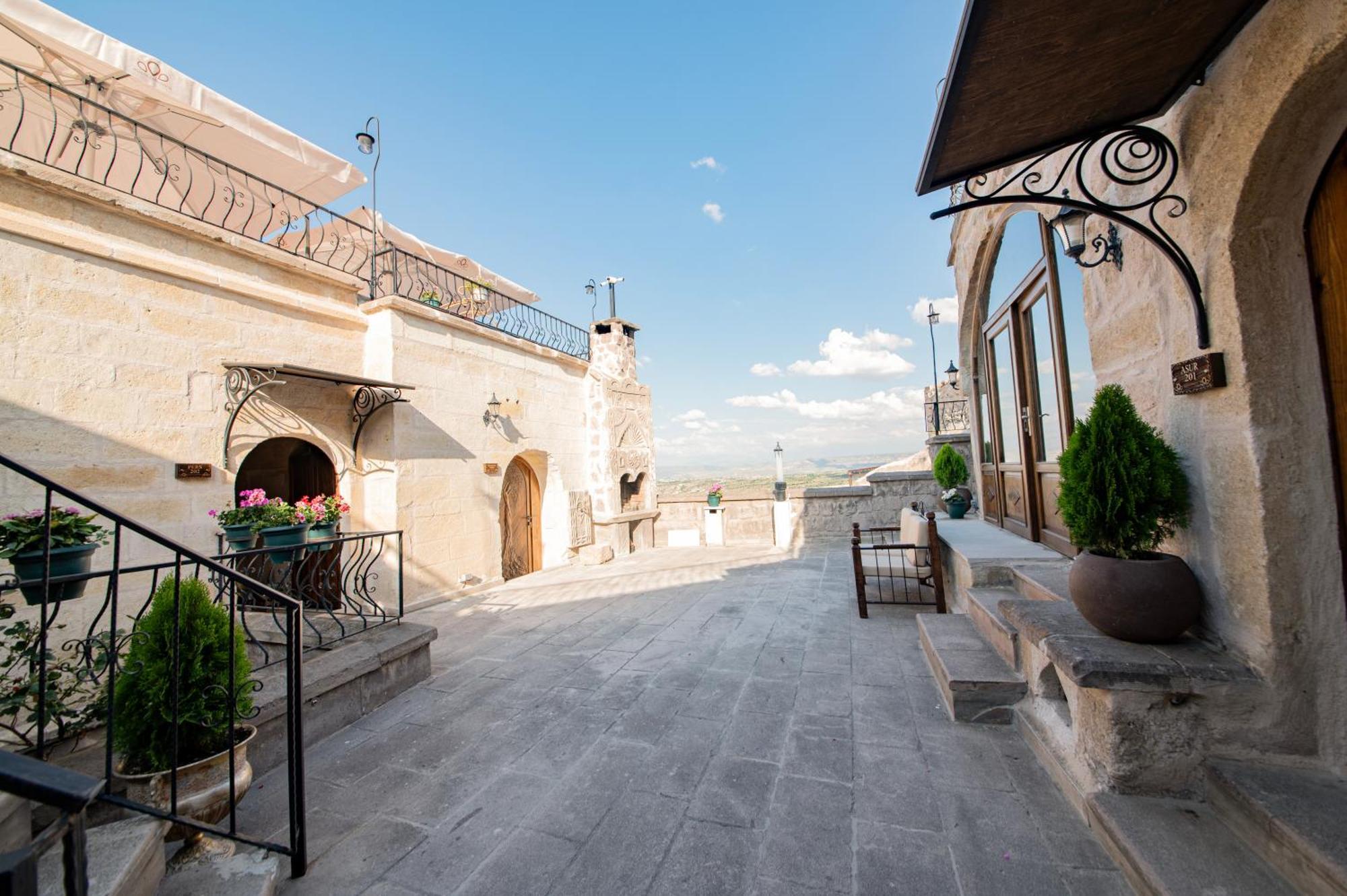 Ages In Cappadocia Hotel อุตชิซาร์ ภายนอก รูปภาพ