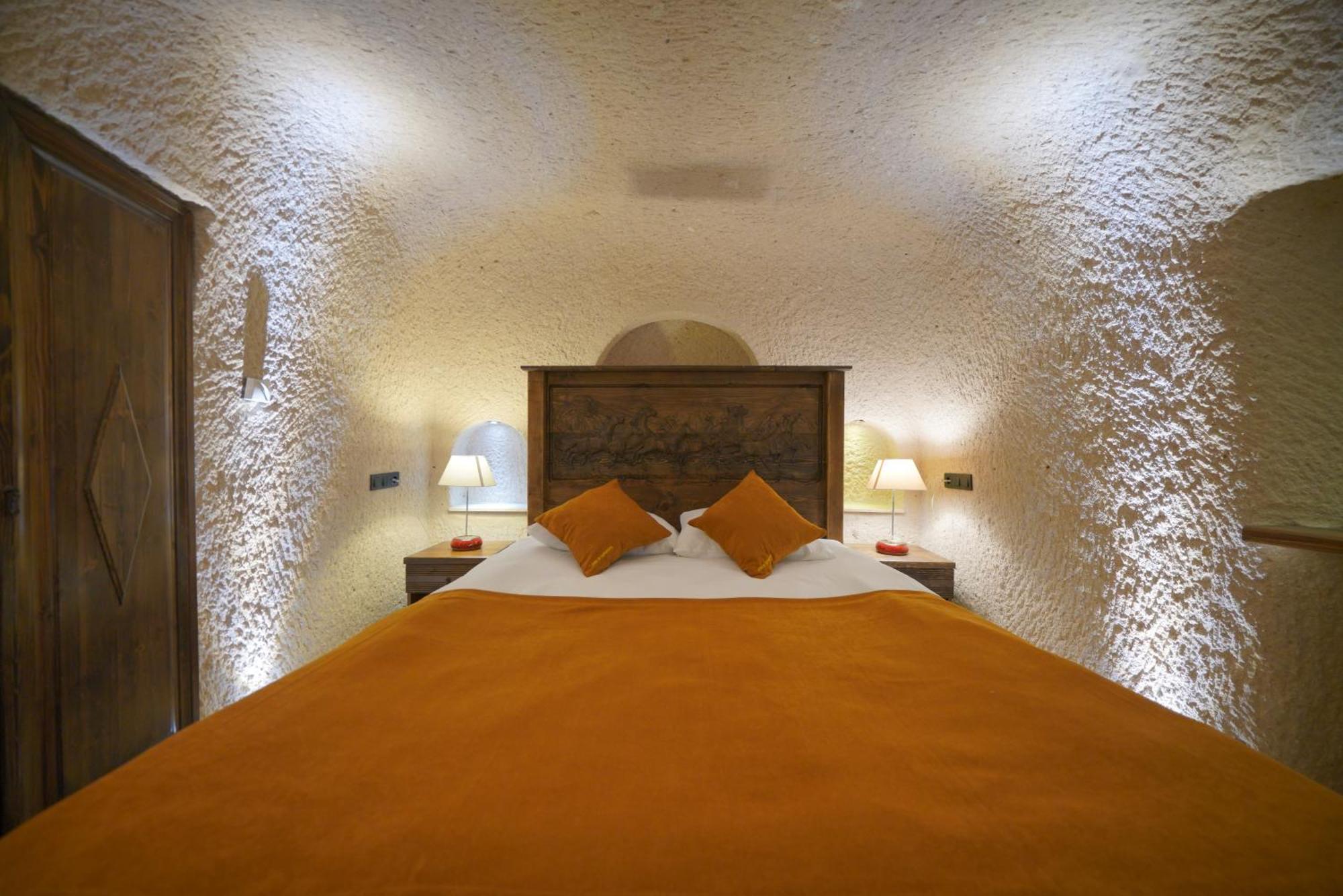 Ages In Cappadocia Hotel อุตชิซาร์ ภายนอก รูปภาพ