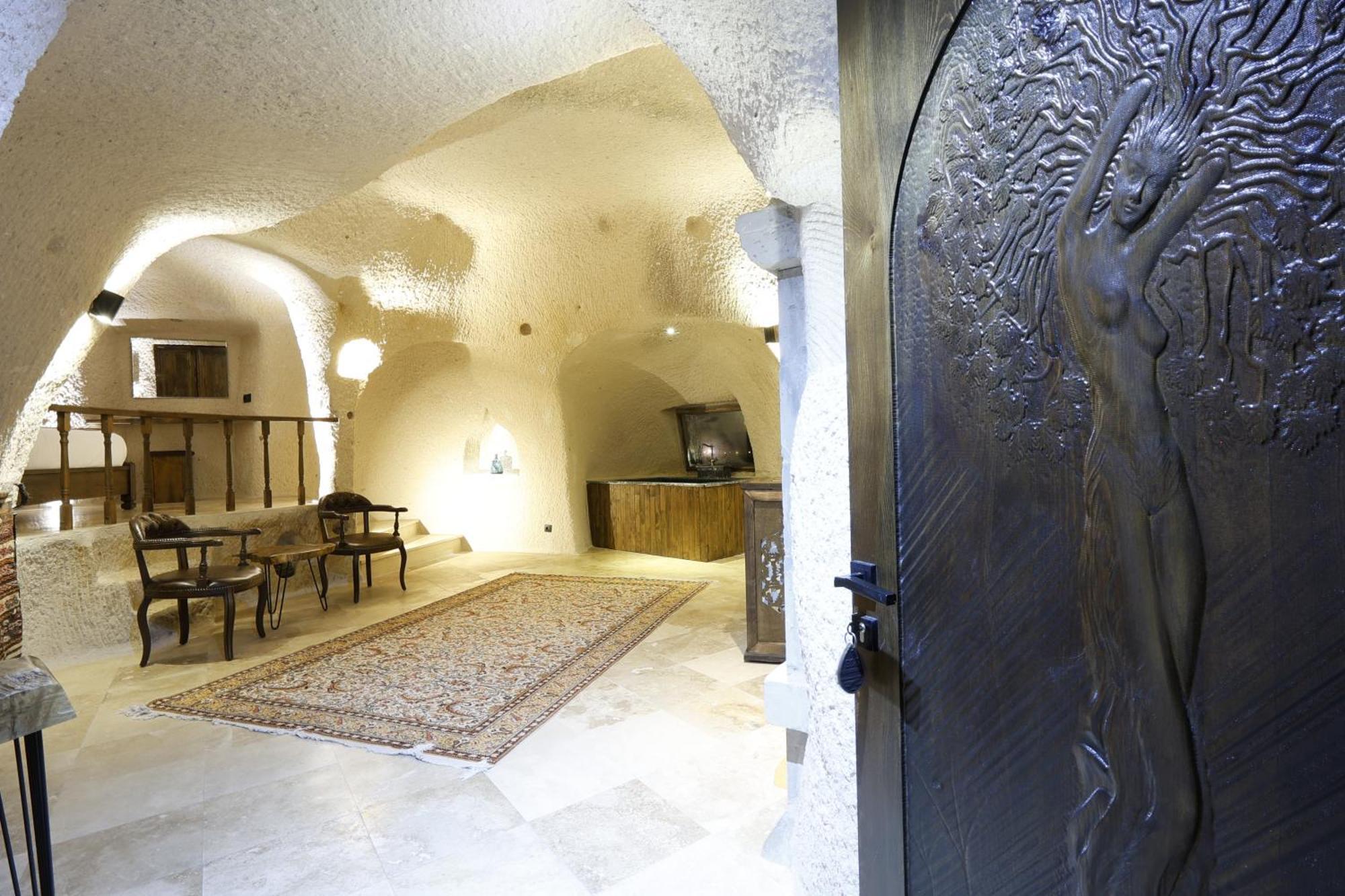 Ages In Cappadocia Hotel อุตชิซาร์ ภายนอก รูปภาพ